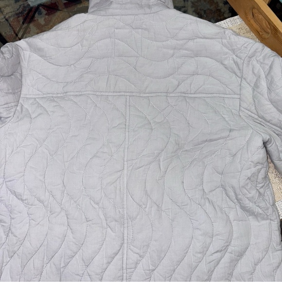 Madewell Light Gray Quilted Puffer Jacket, size M like new ! - Picture 11 of 14